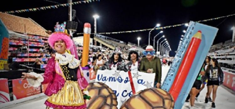 Entierro, carnaval y memoria