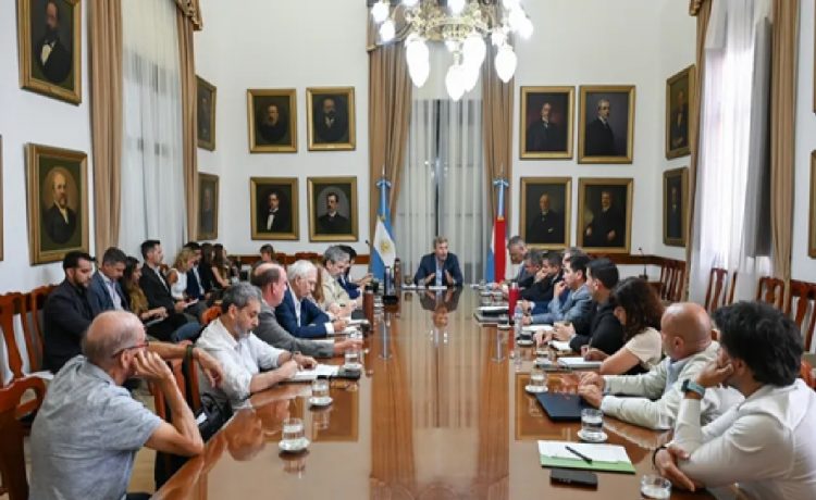 Boleas: “El aumento a los docentes implica un gran esfuerzo y es lo que podemos ofrecer ahora"