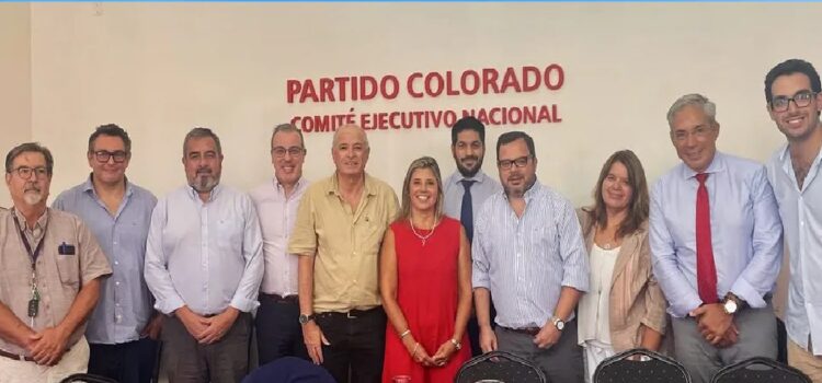 El Partido Colorado se comprometió a defender en el Parlamento los "logros alcanzados" por el gobierno de coalición