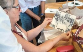 Donación al Museo de la Memoria Popular en la Casa De Deken