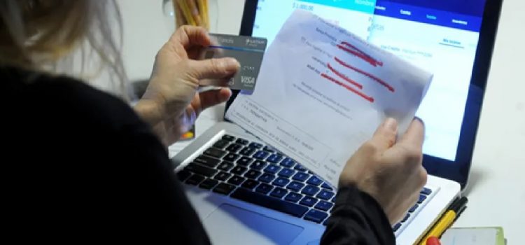 La cantidad de familias con atraso de pago en los créditos es la más alta en 20 años