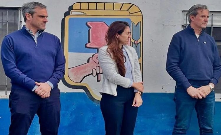 Michel, Bahl y Marclay presentaron una demanda civil para evitar el daño ambiental por la planta de hidrógeno verde en Paysandú