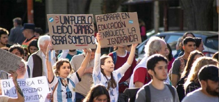 Comienza el paro nacional universitario que se extenderá toda la semana