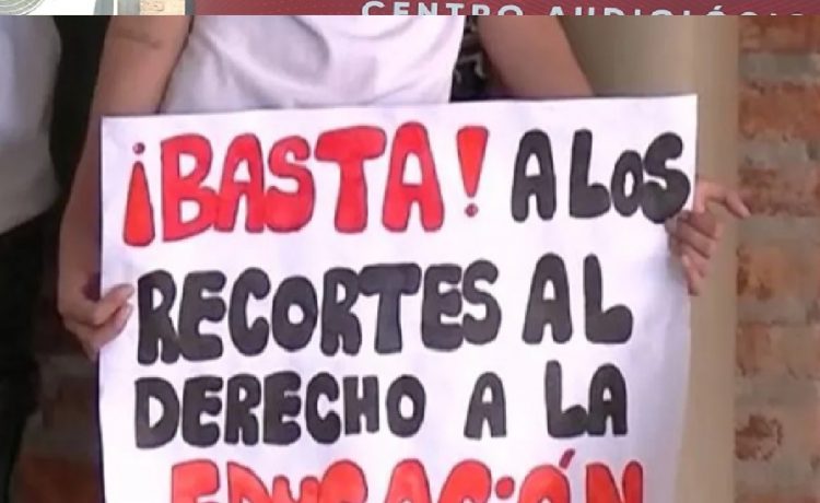 Informe especial: educación ajustada