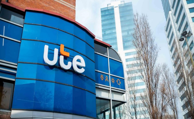 UTE financiará una nueva planta de energía solar mediante la emisión de Obligaciones Negociables