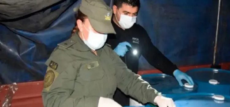 Por el ingreso ilegal de precursores químicos, cesantearon a cuatro jefes de la Aduana de Gualeguaychú