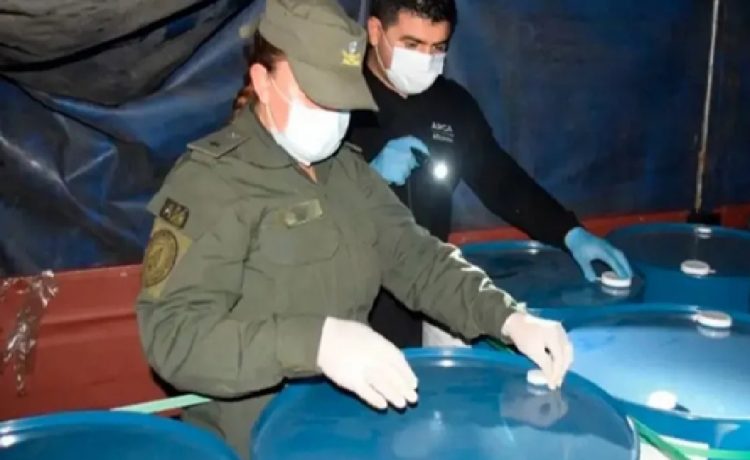 Por el ingreso ilegal de precursores químicos, cesantearon a cuatro jefes de la Aduana de Gualeguaychú