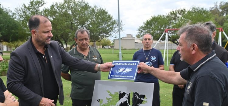 Con un emotivo acto, Pueblo Belgrano recordó la Gesta de Malvinas