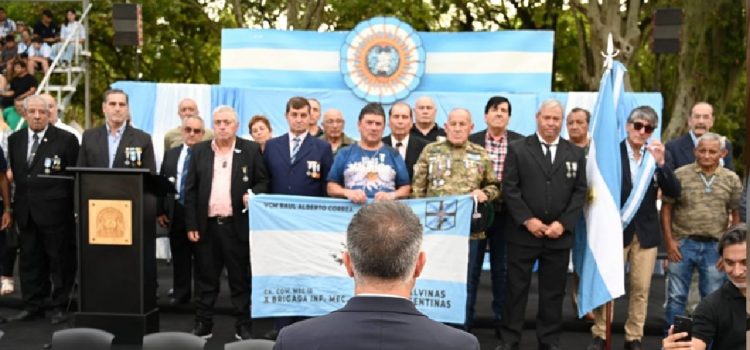 2 de Abril: Davico declaró “Ciudadanos ilustres” a los Veteranos de Malvinas de Gualeguaychú