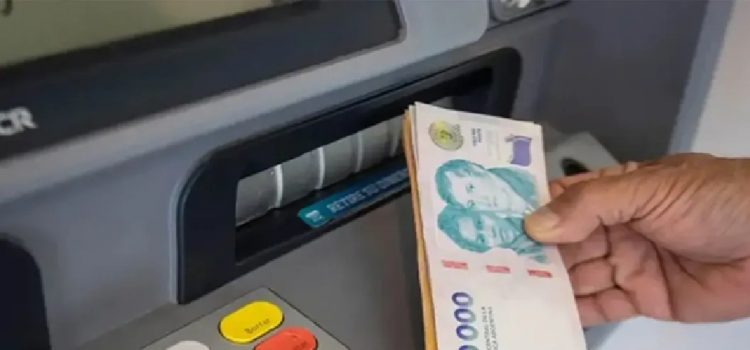 Cambia el límite para retirar dinero de los cajeros automáticos