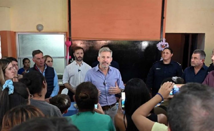 Frigerio a la oposición: “marcan pozos de rutas después de destruirlas en 20 o 30 años”. Habló de “ganadores y perdedores” por el cambio económico