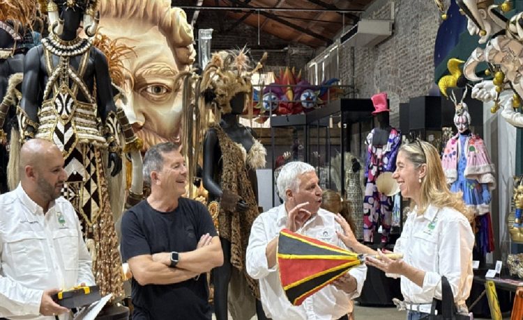 Delegación colombiana visitó museos de Gualeguaychú
