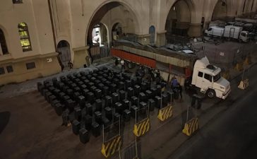 Incautación histórica en Soriano: argentino llevaba en un camión US$ 1 millón en cigarros