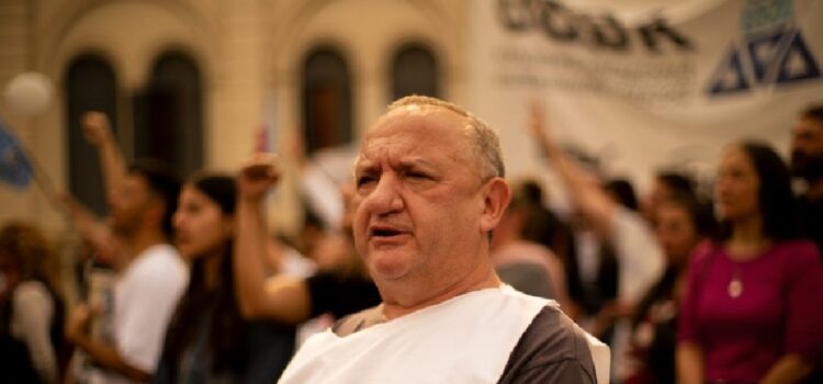 Luego del anuncio de control a docentes, Zampedri dijo que el gobierno “es previsible” y denunció persecución
