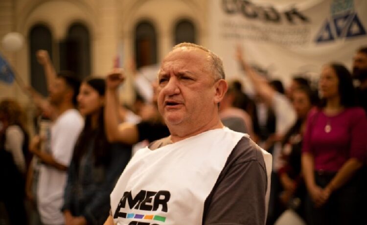 Luego del anuncio de control a docentes, Zampedri dijo que el gobierno “es previsible” y denunció persecución