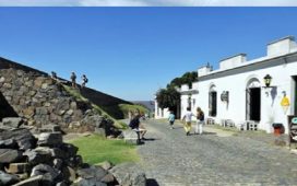 colonia compite como destino con Buenos Aires