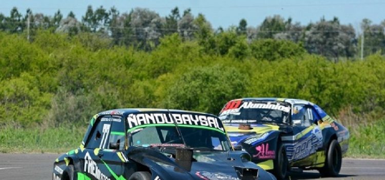 Más de 100 pilotos llegan al Autódromo y Gualeguaychú vuelve a moverse con el automovilismo