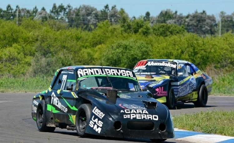 Más de 100 pilotos llegan al Autódromo y Gualeguaychú vuelve a moverse con el automovilismo