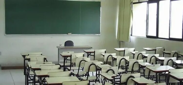 El ciclo lectivo comienza el 5 de marzo y los docentes acusan fallas en las elecciones de cargos y las asignaciones de escuelas.
