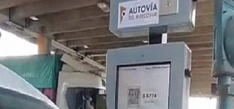 Las multas por no pagar el peaje en rutas 12 y 14 podría llegar a los 400 mil pesos