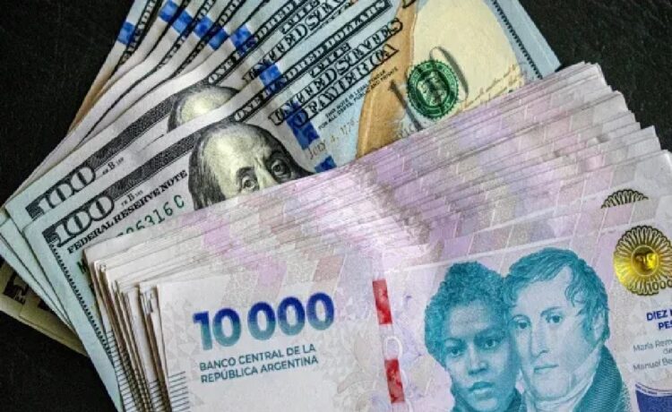 Coletazos del caso $LIBRA: adiós al superávit, más intervención en el dólar, caen reservas y riesgo país en alza