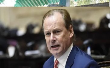 Enriquecimiento ilícito: Bordet no se amparará en sus fueros y permitirá el allanamiento a sus propiedades