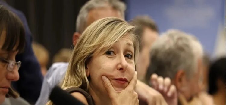 La desaprobación de Milei llega al 63 por ciento y Myriam Bregman es la dirigente con mejor imagen
