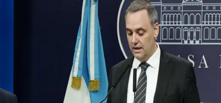 Enriquecimiento ilícito: la Justicia detectó movimientos de dinero digital de Adorni a través de criptomonedas