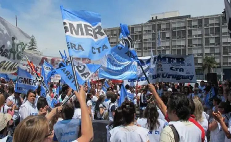 Agmer se declaró en estado de conflicto tras la decisión del gobierno de pagar el aumento por decreto