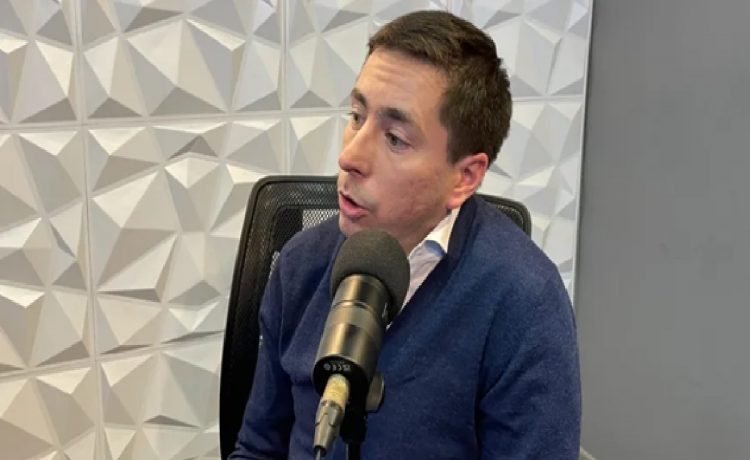 Colello: “Desdoblar es una posibilidad, pero hay que tomar medidas que alienten a que la gente vaya a votar”