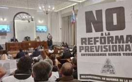 El oficialismo frenó el giro de la reforma previsional a cuatro comisiones
