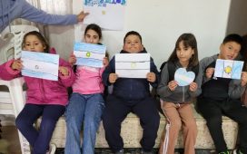 El Gobierno municipal brinda apoyo escolar a los estudiantes en los barrios