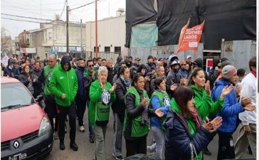 Los despidos en la Granja tres Arroyos nos muestran que tenemos que juntar todas las luchas