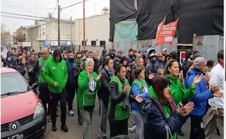 Los despidos en la Granja tres Arroyos nos muestran que tenemos que juntar todas las luchas