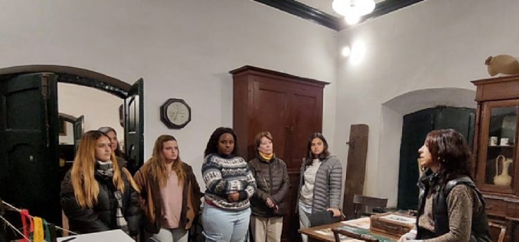 Se realizó una actividad de intercambio cultural y memoria afro junto al Rotary