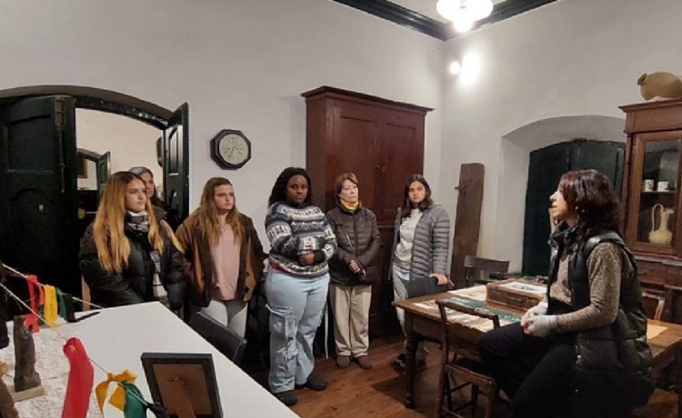 Se realizó una actividad de intercambio cultural y memoria afro junto al Rotary