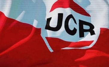 Un sector del radicalismo apuntó contra Adorni: “Es un delincuente”