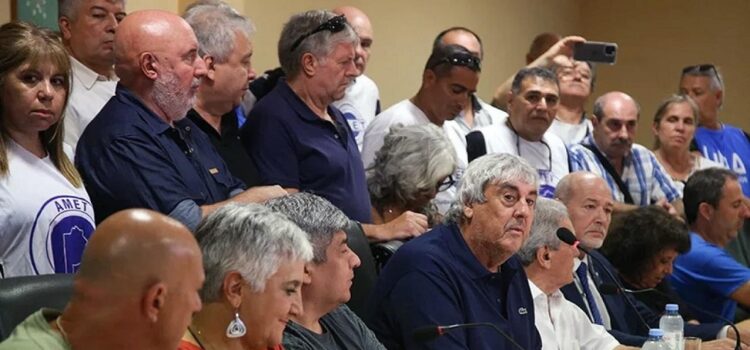 Los gremios docentes suspendieron el paro nacional del 5 de marzo