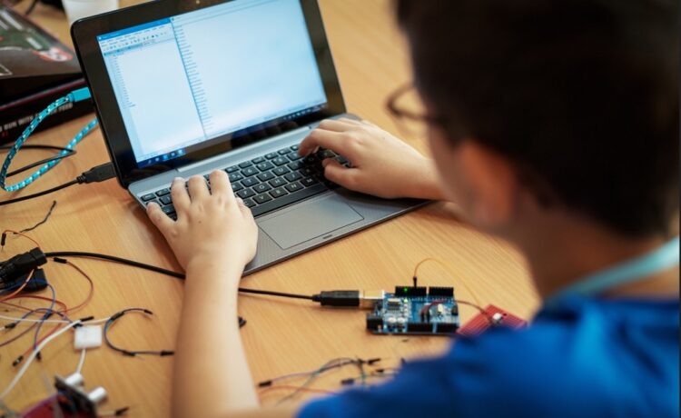 La provincia avanza hacia la conectividad del 100 por ciento de escuelas entrerrianas