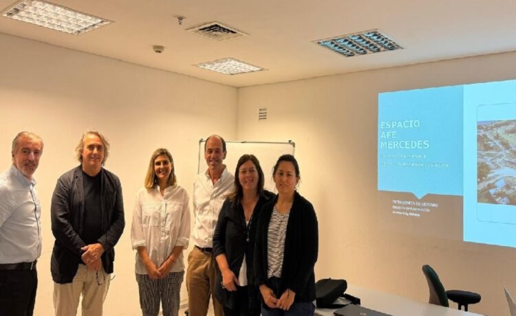 Presentación ante OPP del Proyecto Espacio AFE Mercedes