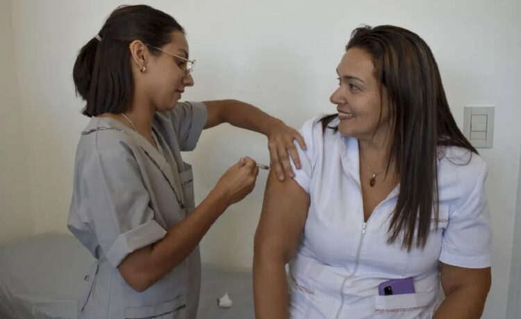 Este jueves comenzó la aplicación de la vacuna antigripal 2025 en Entre Ríos