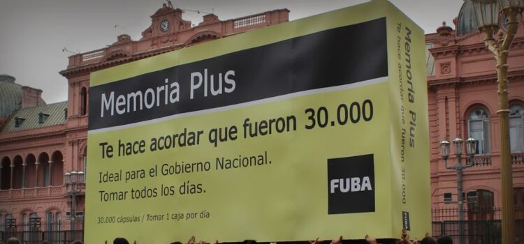 La FUBA se sumó a la marcha con una particular protesta frente a Casa Rosada