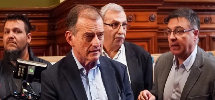 Duro revés: Cabildo Abierto no pudo ratificar las firmas y el plebiscito de deudores fracasó