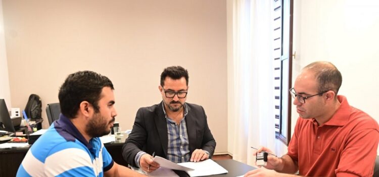 Reactivación de la Fábrica Municipal Cooperativa junto a Deltagchú