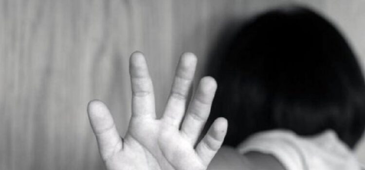Proponen inhabilitar para el ejercicio de la docencia a personas con antecedentes por abuso sexual