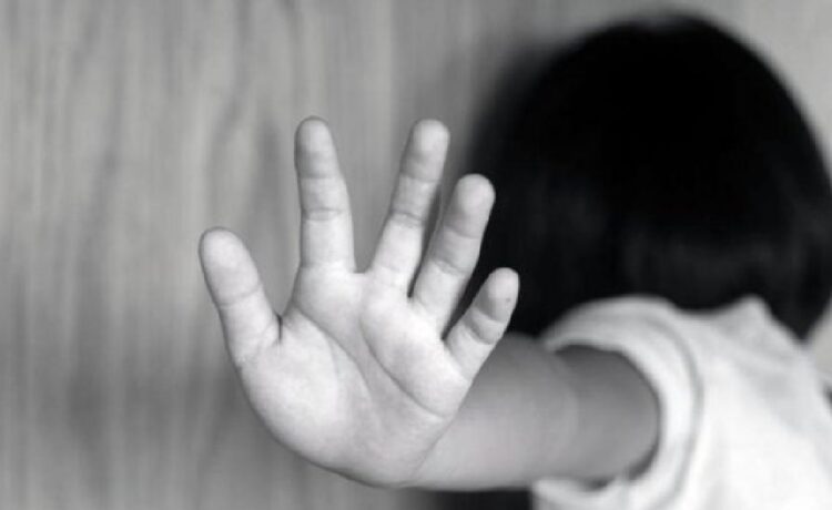 Proponen inhabilitar para el ejercicio de la docencia a personas con antecedentes por abuso sexual