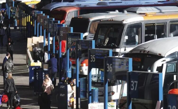 Semana de Turismo: el movimiento en Tres Cruces cayó un 2% frente a 2024