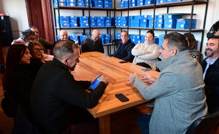 El encuentro de Davico y la AHGG apuntó a fortalecer el trabajo conjunto por el posicionamiento y desarrollo turístico de Gualeguaychú.