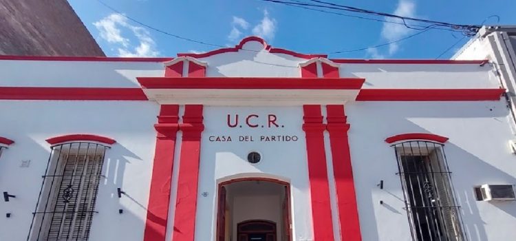 Rotman rechaza una alianza de radicales con LLA: “Milei pertenece al Anarco Capitalismo”, dijo y marcó que “la ultraderecha no es democracia”