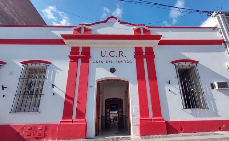 Rotman rechaza una alianza de radicales con LLA: “Milei pertenece al Anarco Capitalismo”, dijo y marcó que “la ultraderecha no es democracia”